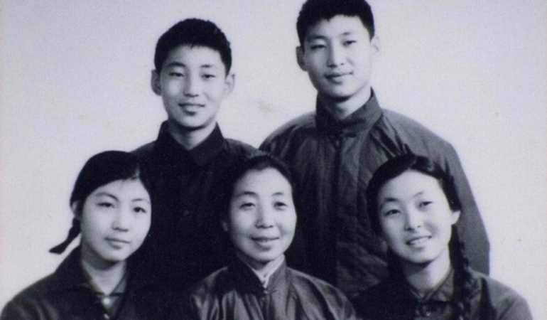 Kahraman Annelerden İlham Alan Lider: Xi Jinping’in Manevi Mirası