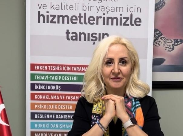 Yaz Sıcaklarında Kanser Hastalarına Kritik Beslenme ve Sıvı Tüketimi Rehberi!