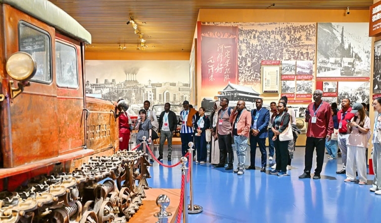 Çin Komünist Partisi’nin 105. Yılında Küresel Kalkınma Modeli Tartışmaları