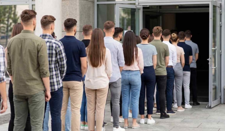 Sanayi ve denizcilikte teknik saha mesleklerinin maaşları 214 bin liraya ulaştı