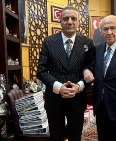 Tahliyesine karar verilen Selahattin Yılmaz MHP Genel Başkanı Devlet Bahçeli'yi makamında ziyaret etti
