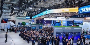 Shandong Heavy Industry Hannover'deki Ticari Araç Fuarında Yeni Enerji Teknolojilerini Tanıttı