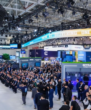 Shandong Heavy Industry Hannover'deki Ticari Araç Fuarında Yeni Enerji Teknolojilerini Tanıttı