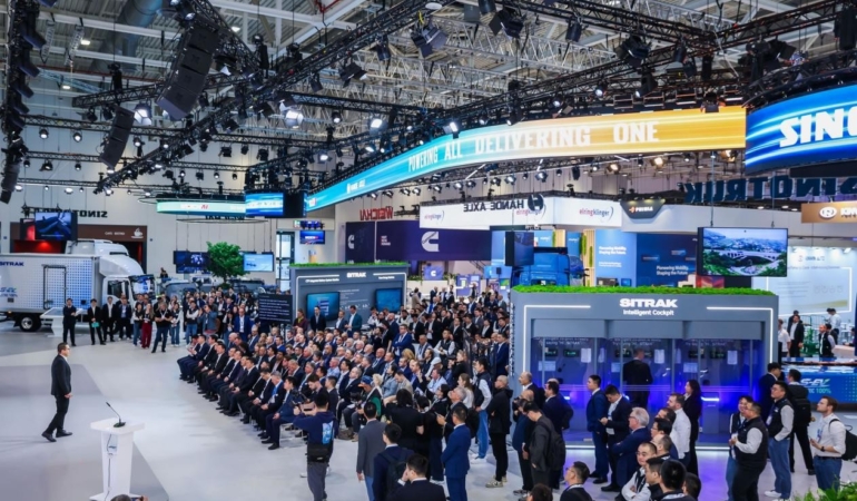 Shandong Heavy Industry Hannover’deki Ticari Araç Fuarında Yeni Enerji Teknolojilerini Tanıttı
