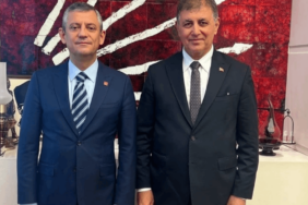 Ali Mahir Başarır'dan AKP'ye Geçen Cemil Tugay Hakkında Sert Eleştiriler