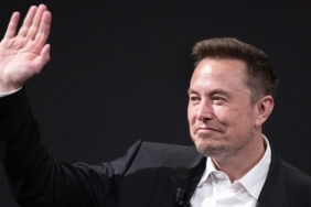 Elon Musk SpaceX ve Tesla Birleşmesi İçin Özel Komiteler Kurulduğunu Açıkladı