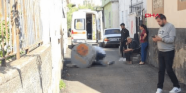 Kozan'da iki katlı evin çatısından su deposuyla düşen kişi yaşamını yitirdi